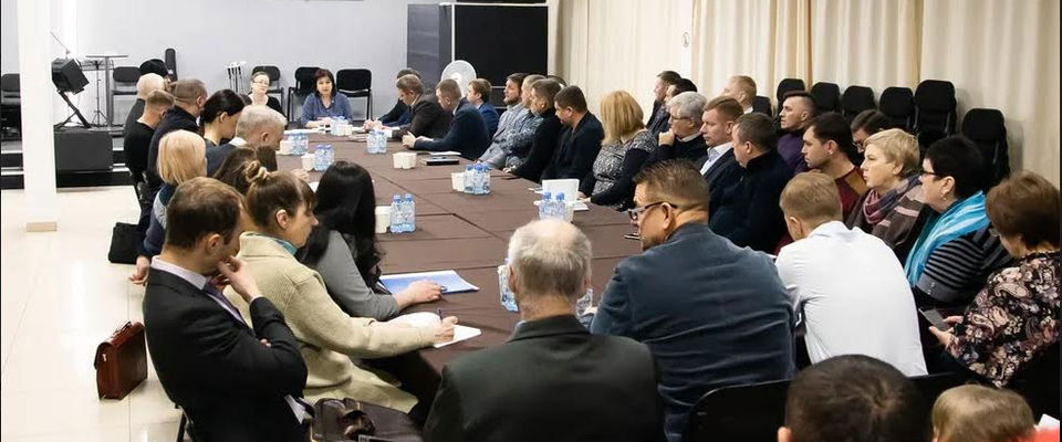 В Барнауле обсудили межцерковное сотрудничество и государственно-конфессиональные отношения