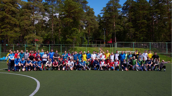 В Новосибирске прошёл межцерковный турнир по футболу «Дружба церквей»