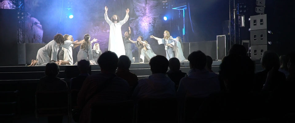 Христианский спектакль «Сын» впервые показан в Финляндии