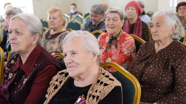 «Слово жизни» в Иркутске провела концерт для ветеранов Великой Отечественной войны