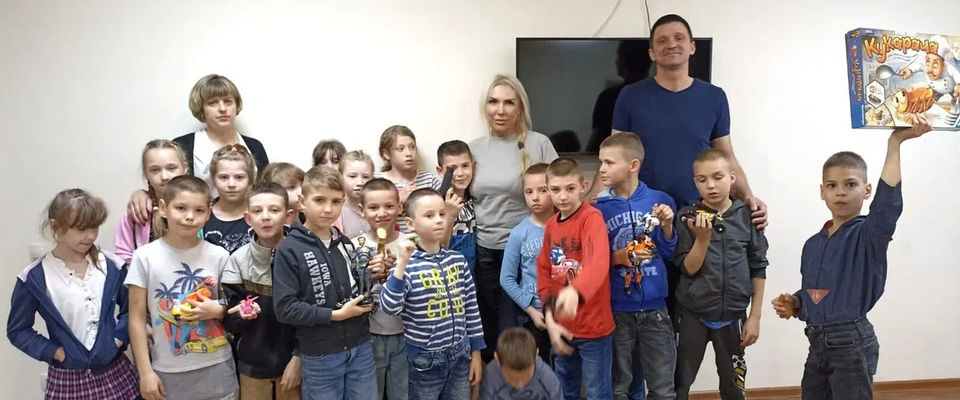 В Объединении церквей «Христианская Миссия» рассказали о помощи детдомам с Донбасса