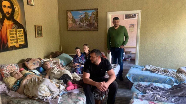 Служители Объединения «Ковчег» посетили с гуманитарной поездкой ЛНР