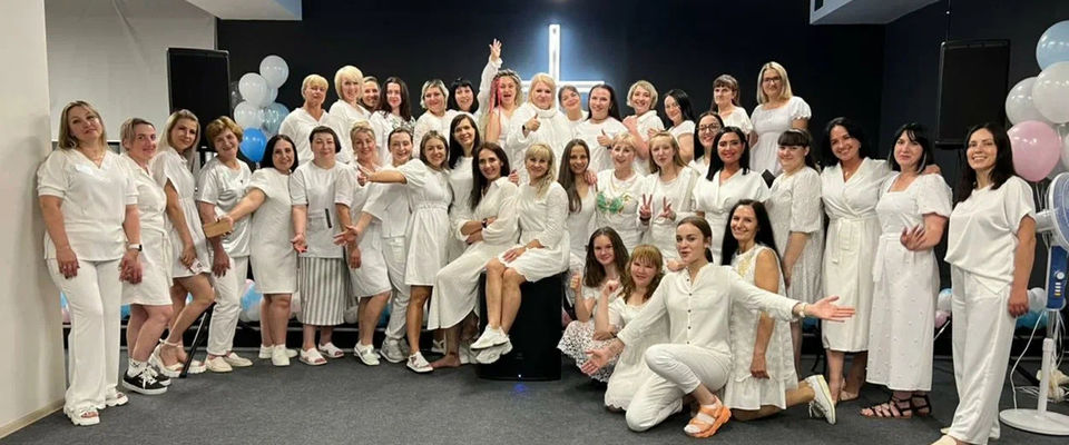 В Красноярске прошла женская конференция «Окрыленная верой»