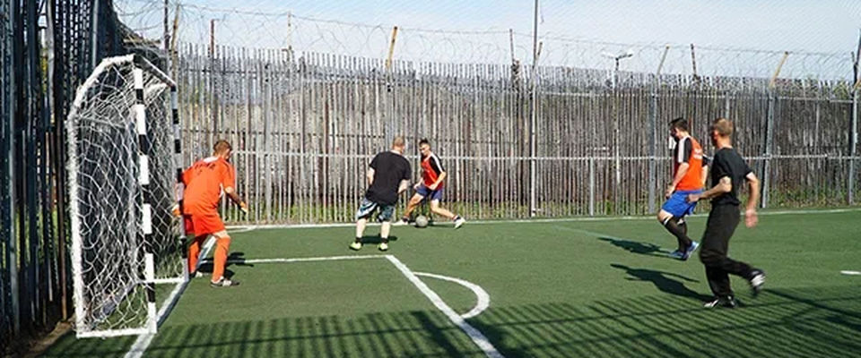 Евангельские церкви Барнаула провели футбольный матч в колонии строгого режима