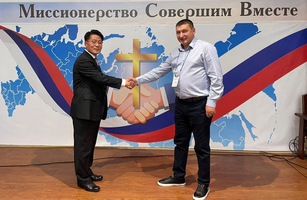 Пастор из церкви «Краеугольный камень» в Бердске посетил миссионерскую конференцию на Сахалине