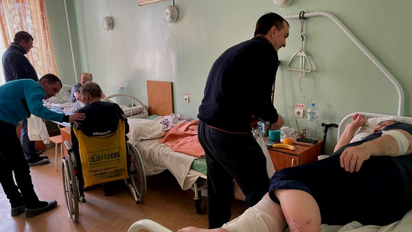 Христиане поздравили пациентов нескольких больничных отделений в Бердске