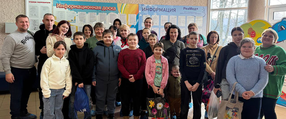 В Курске представители РОСХВЕ(п) организовали посещение аквапарка для семей переселенцев