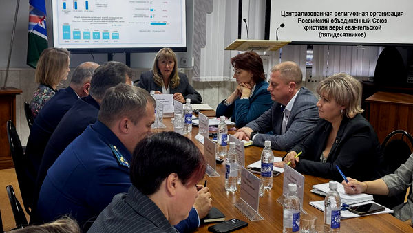 Работа Кризисного центра «Мать и Дитя» по проекту «Вызов»