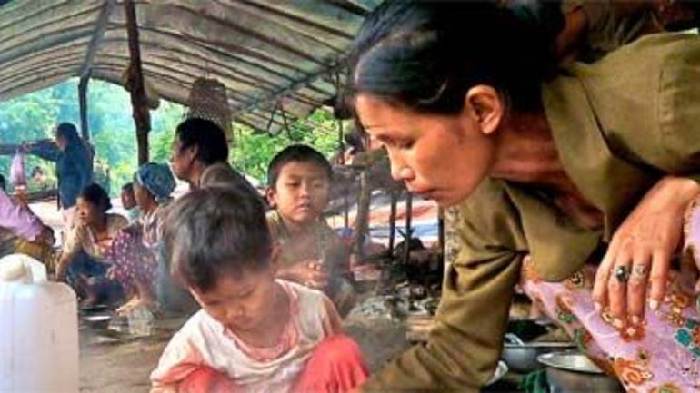 kachin-folket drevet på flukt av  militærregimet