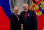 Президент РФ вручил орден начальствующему епископу РОСХВЕ(п)