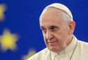Paven uttrykker «dyp smerte» over situasjonen i Ukraina