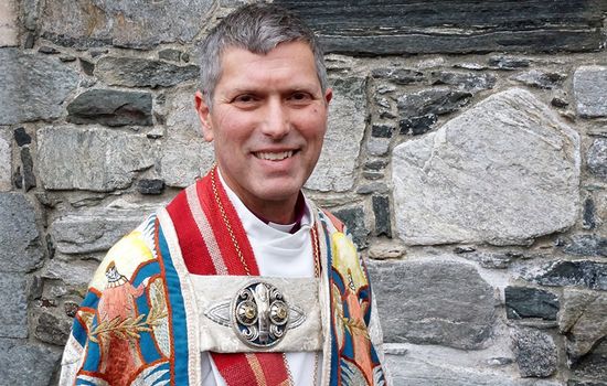 NY BISKOP: Ivar Braut ble vigslet til biskop i Stavanger Domkirke. FOTO: Kirken.no