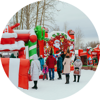 Новогодний батутный парк