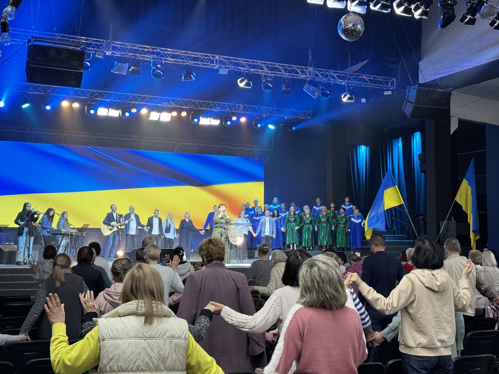 ВОСКРЕСНЫЕ БОГОСЛУЖЕНИЯ 27.04.2025