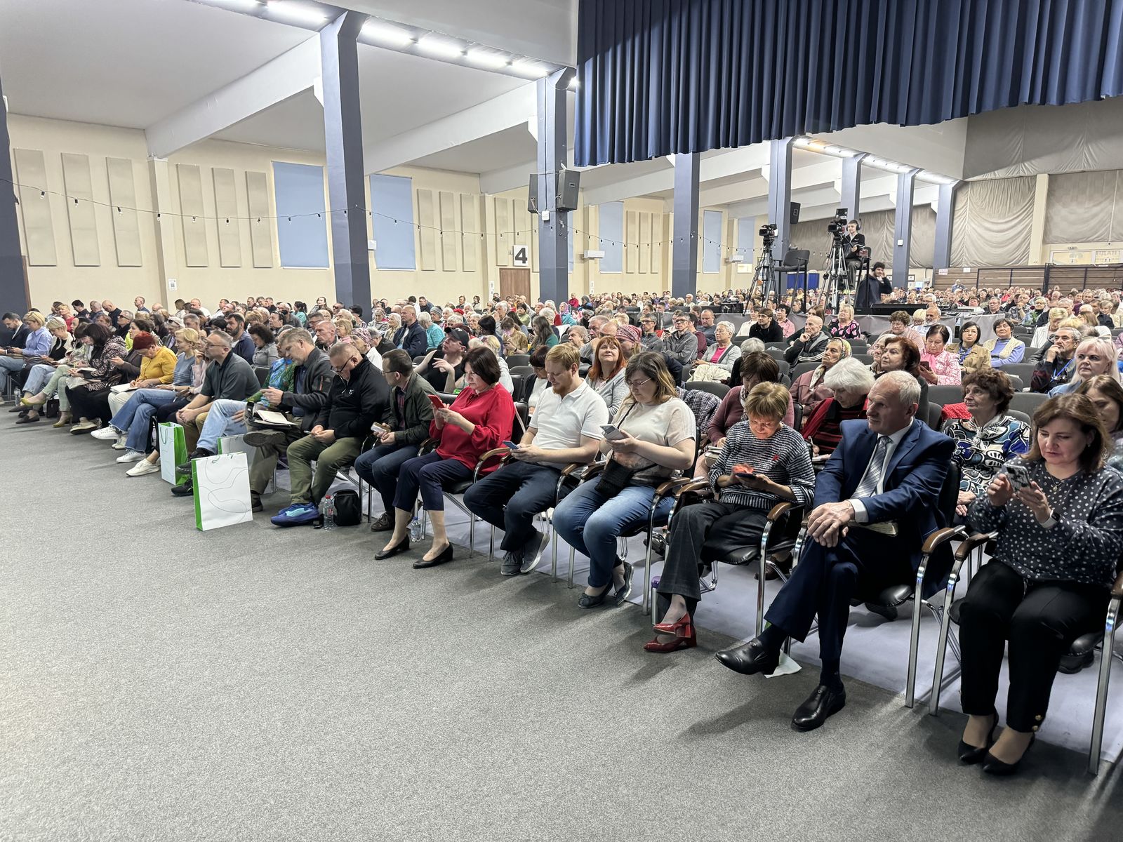 НЕДІЛЬНІ БОГОСЛУЖІННЯ 04.05.2025