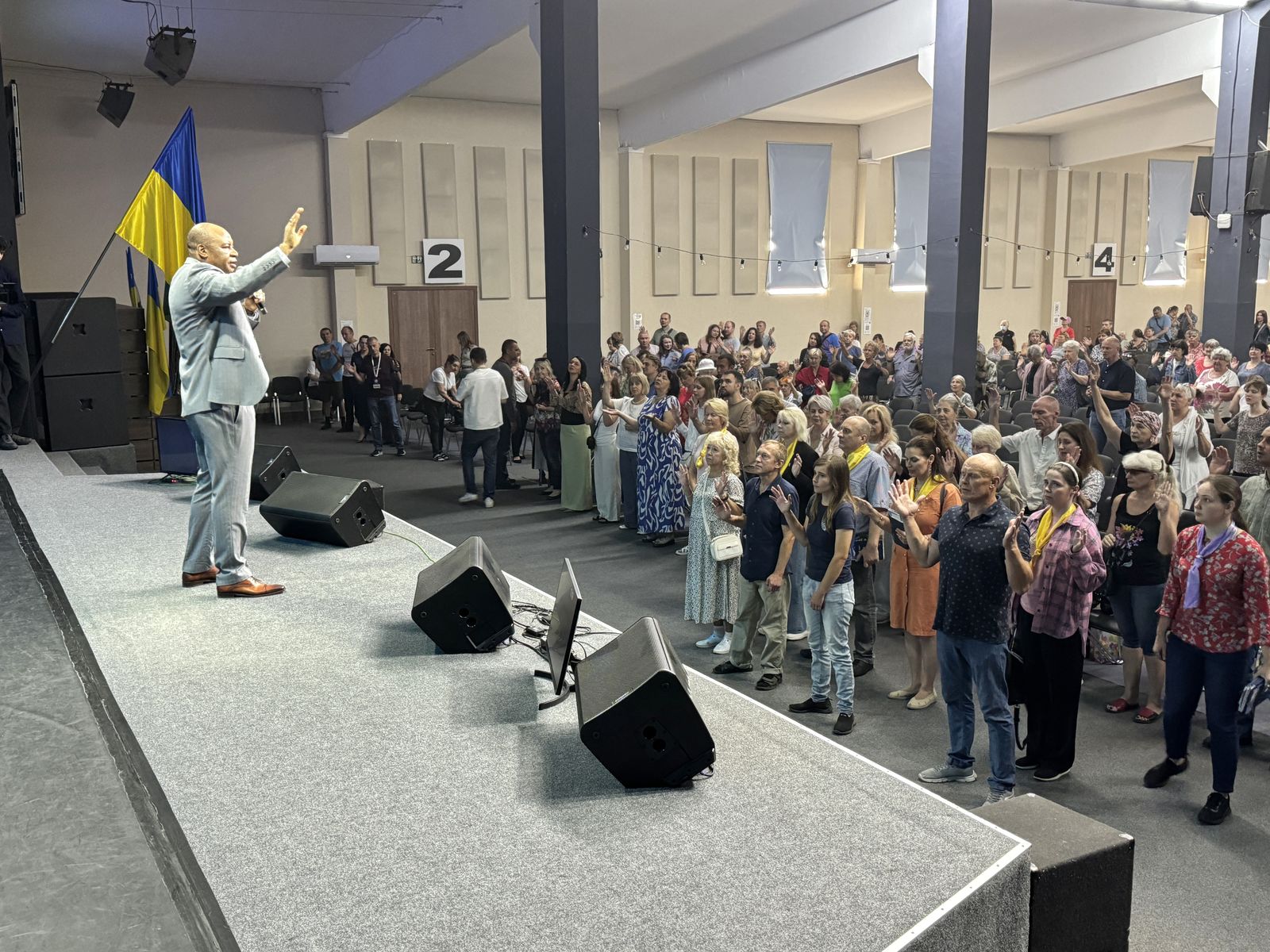 НЕДІЛЬНІ БОГОСЛУЖІННЯ  17.08.2025