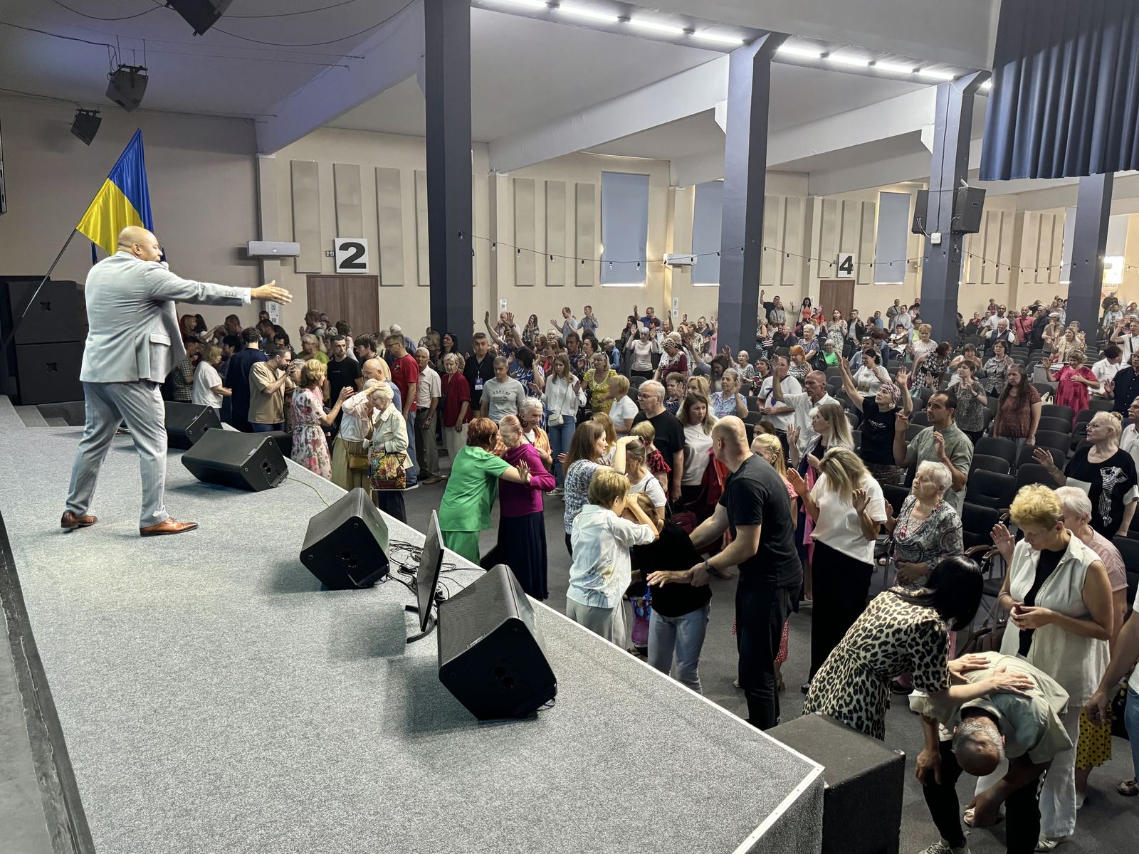 НЕДІЛЬНІ БОГОСЛУЖІННЯ  17.08.2025