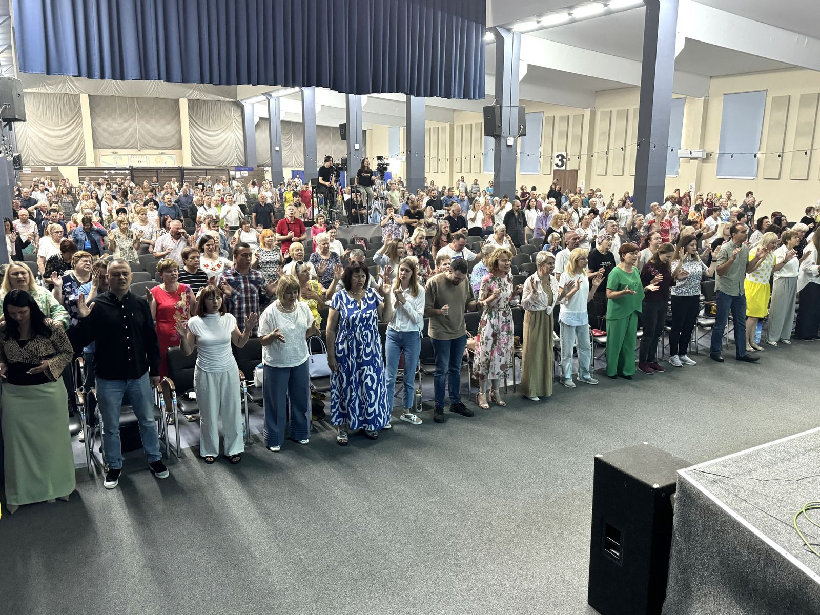 НЕДІЛЬНІ БОГОСЛУЖІННЯ  17.08.2025