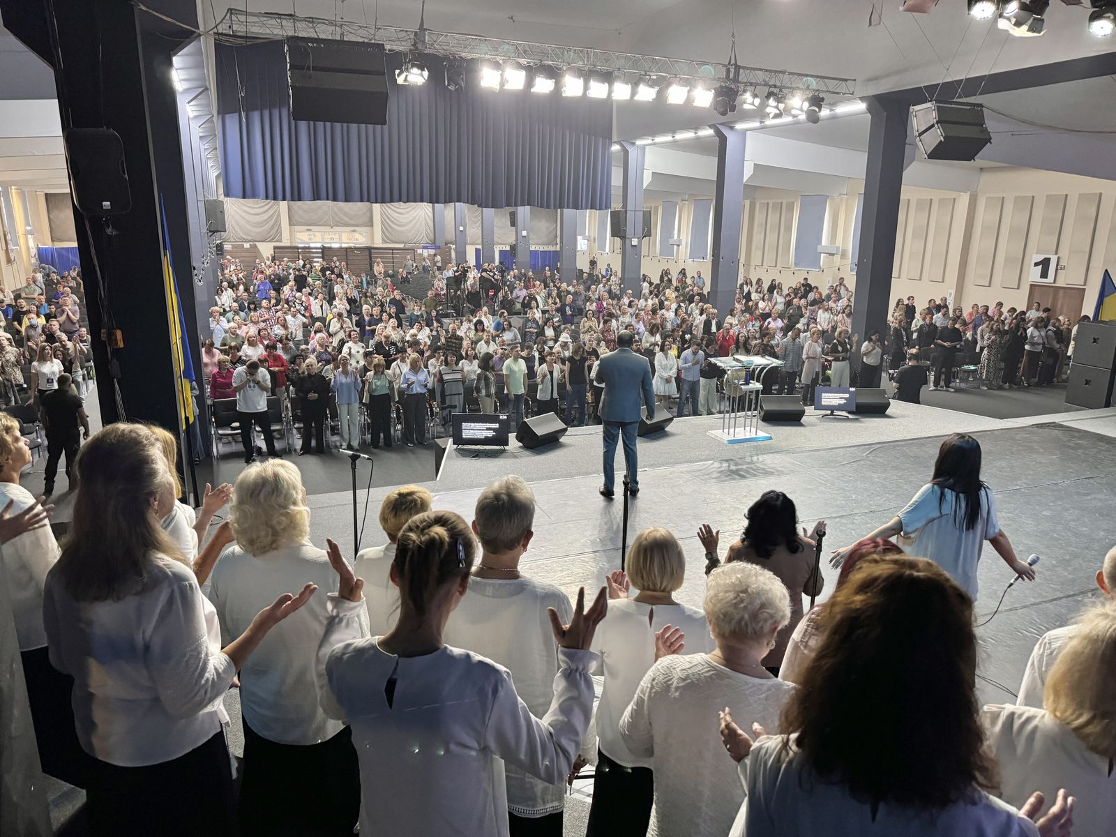 НЕДІЛЬНІ БОГОСЛУЖІННЯ 21.09.2025