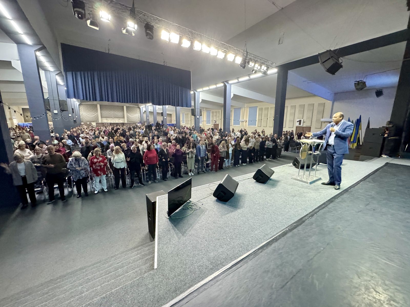 НЕДІЛЬНІ БОГОСЛУЖІННЯ 05.10.25