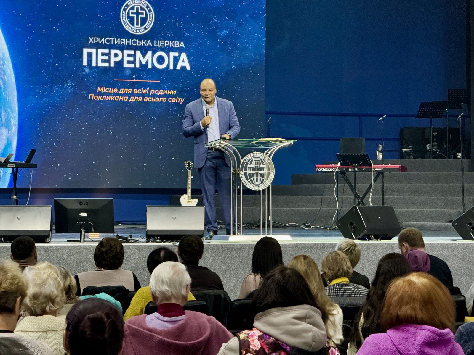 НЕДІЛЬНІ БОГОСЛУЖІННЯ 05.10.25