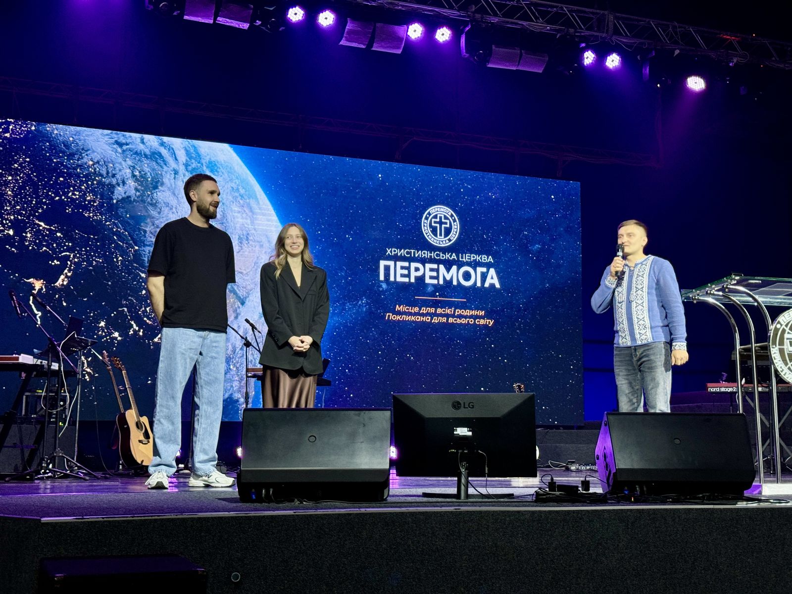 НЕДІЛЬНІ БОГОСЛУЖІННЯ 05.10.25