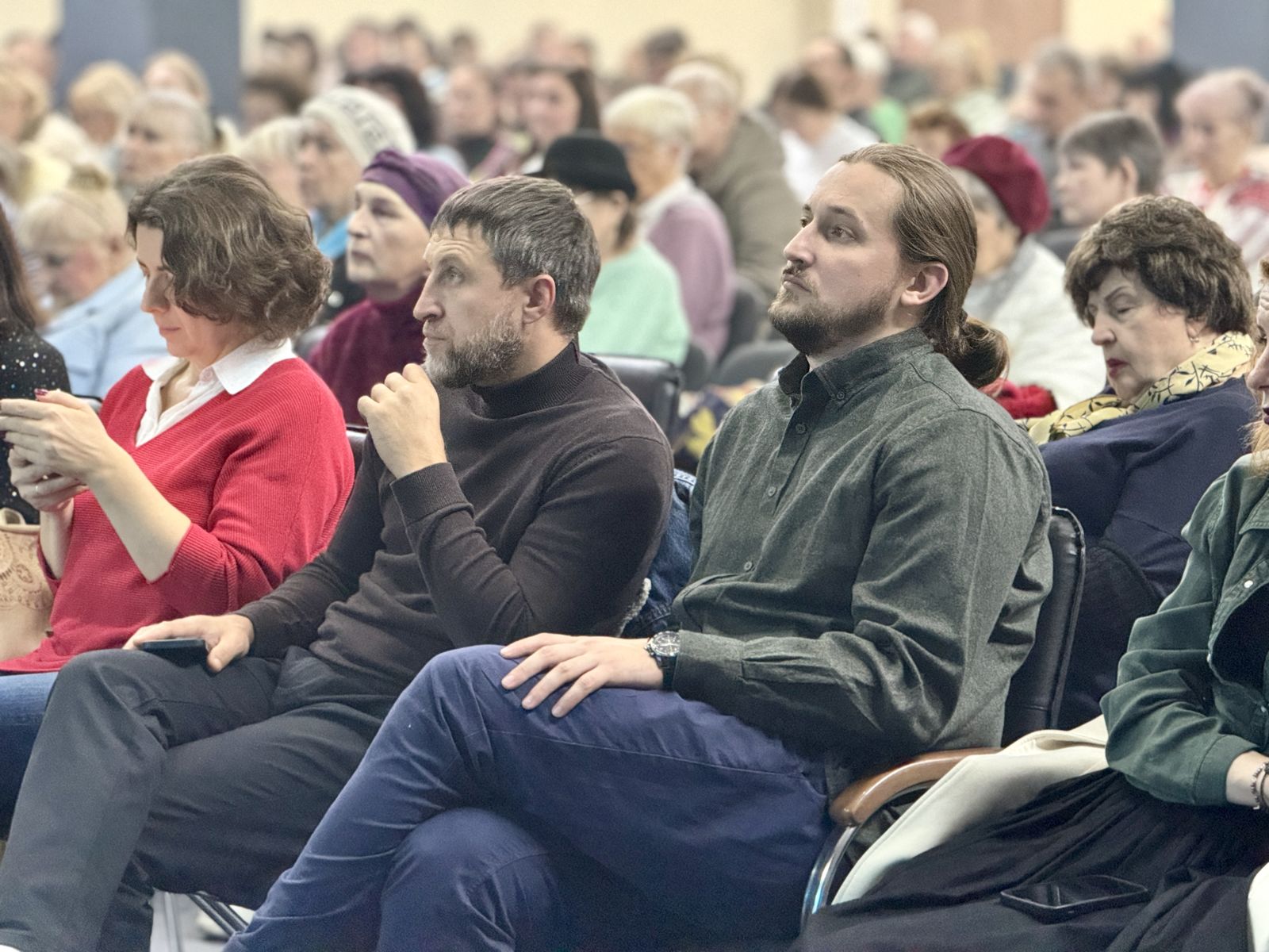 НЕДІЛЬНІ БОГОСЛУЖІННЯ 12.10.25