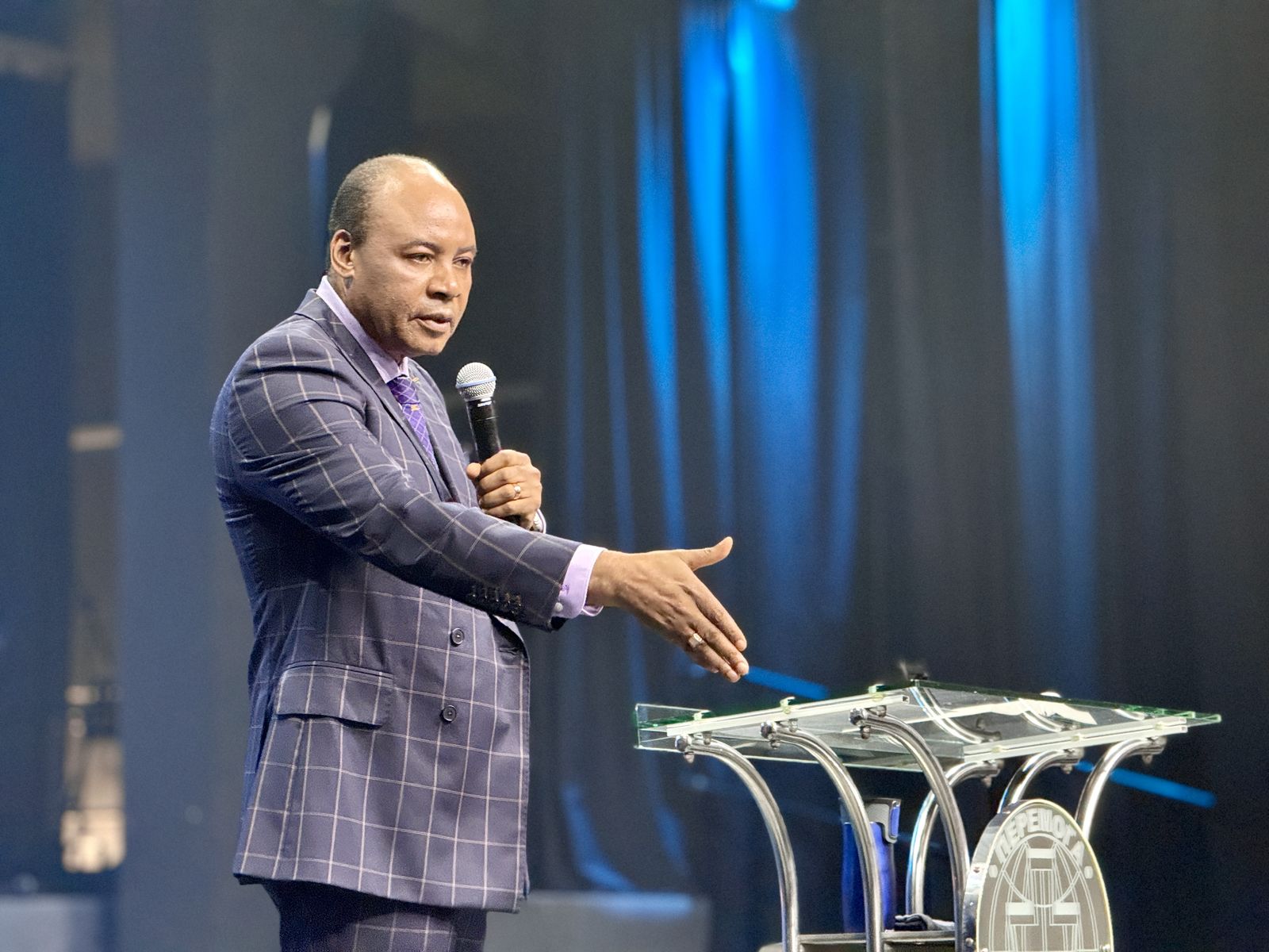 НЕДІЛЬНІ БОГОСЛУЖІННЯ 12.10.25