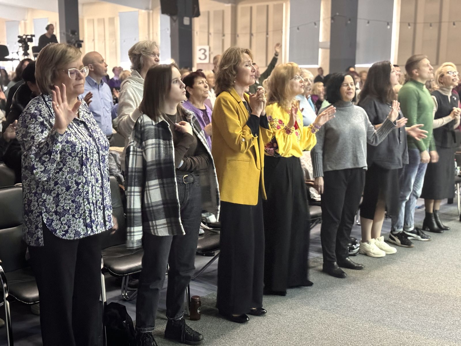 НЕДІЛЬНІ БОГОСЛУЖІННЯ 12.10.25