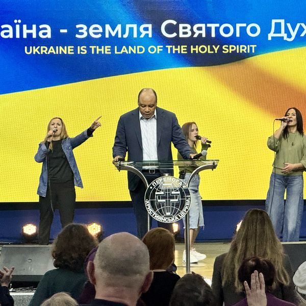 ВОСКРЕСНЫЕ БОГОСЛУЖЕНИЯ 19.10.25