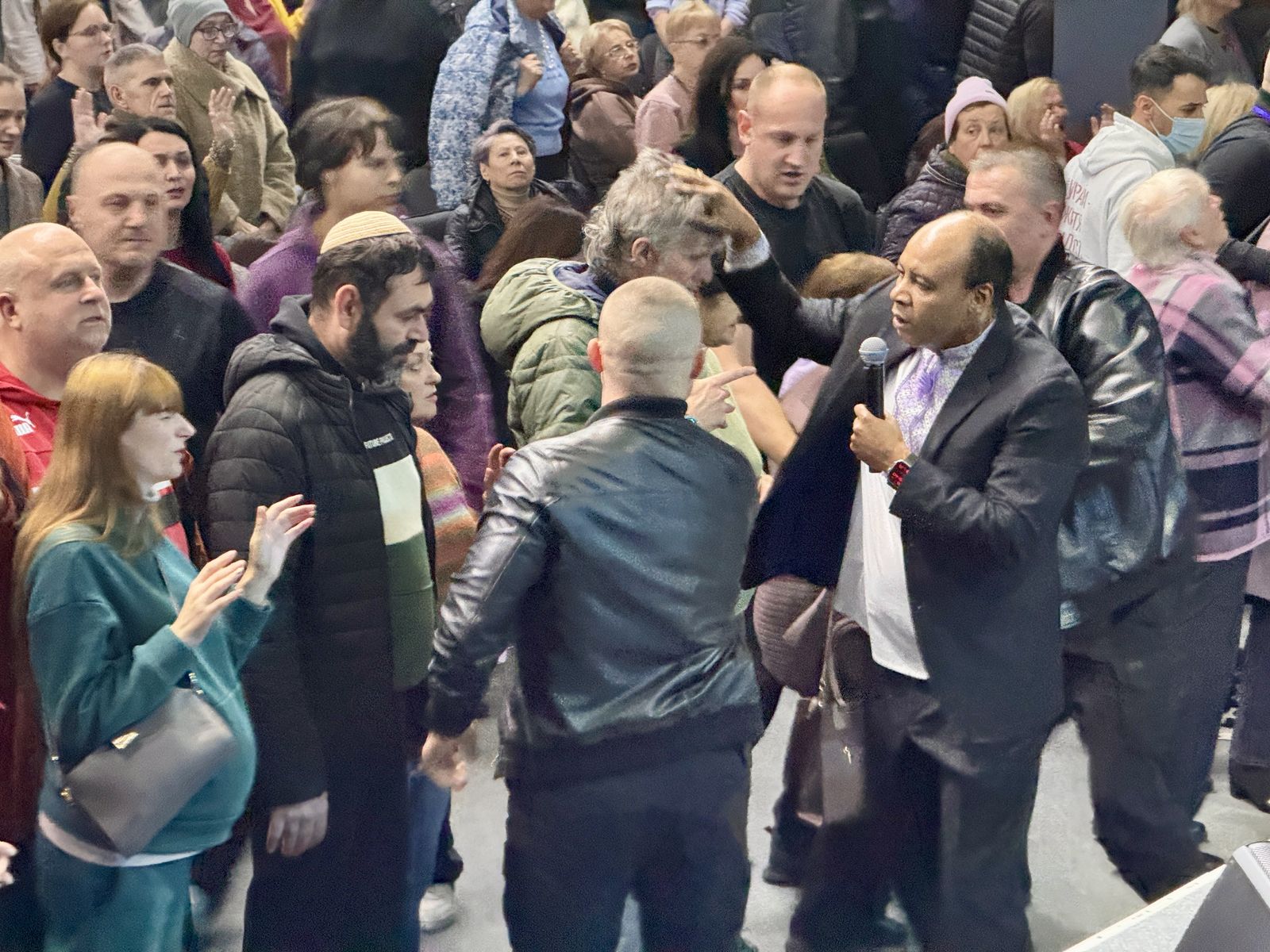 НЕДІЛЬНІ БОГОСЛУЖІННЯ 26.10.2025