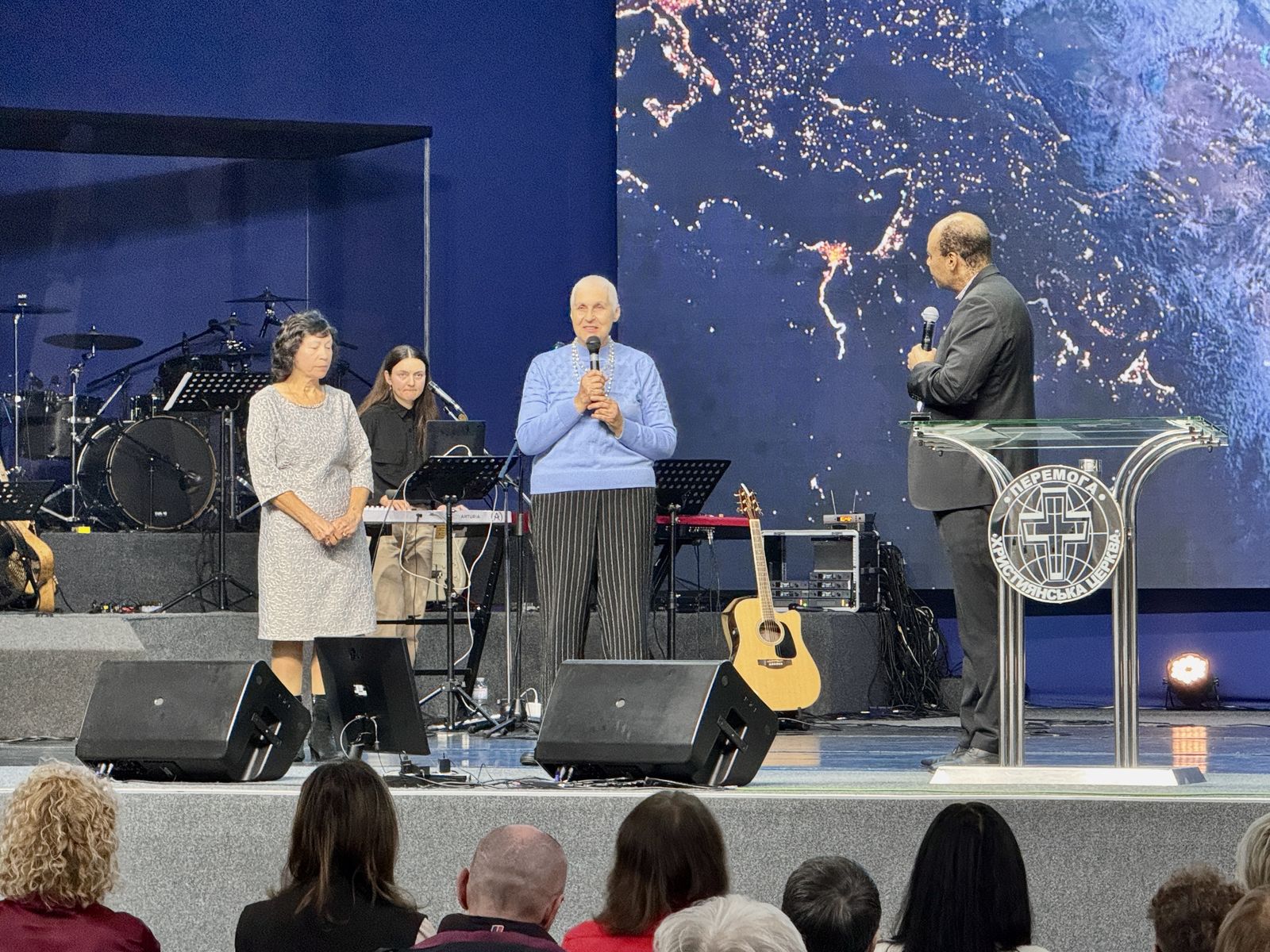 НЕДІЛЬНІ БОГОСЛУЖІННЯ 26.10.2025