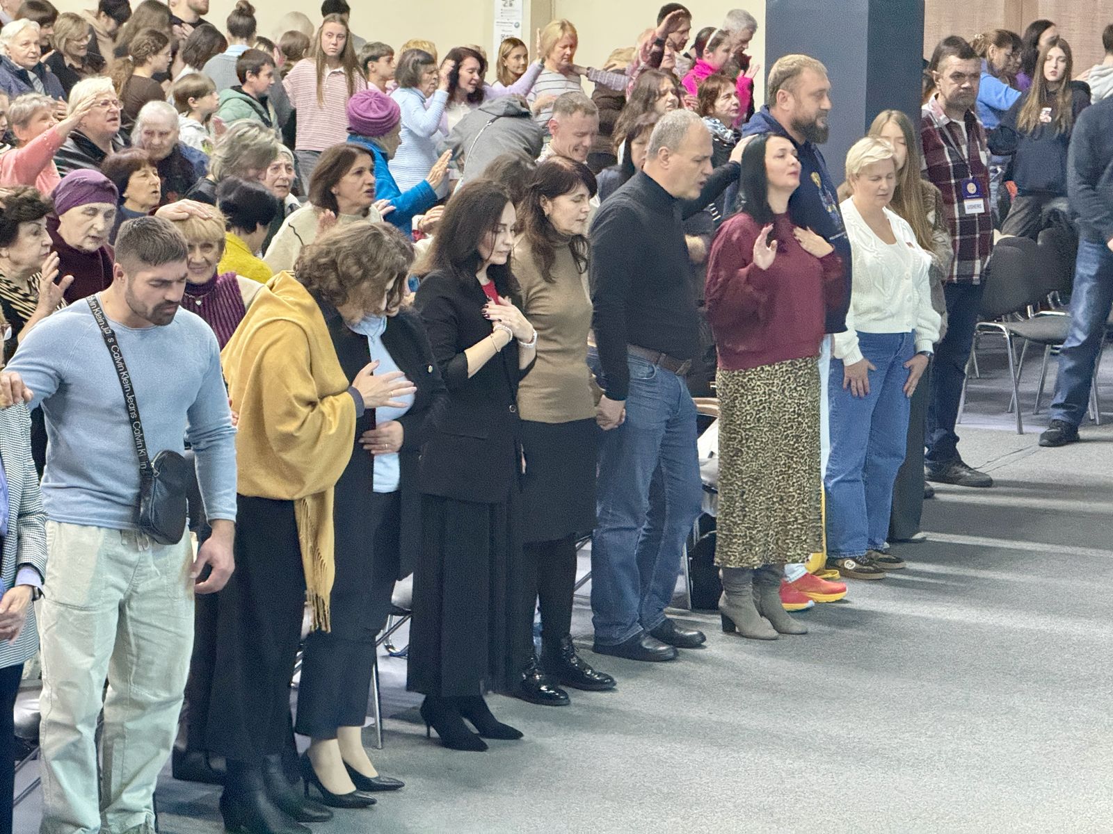 НЕДІЛЬНІ БОГОСЛУЖІННЯ 02.11.25