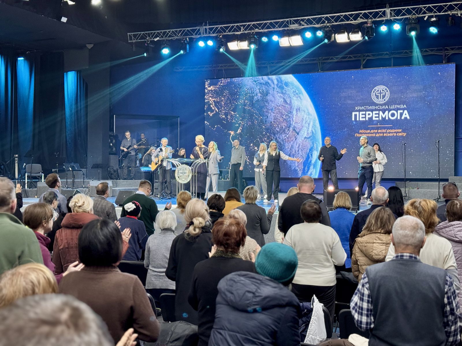 НЕДІЛЬНІ БОГОСЛУЖІННЯ 02.11.25