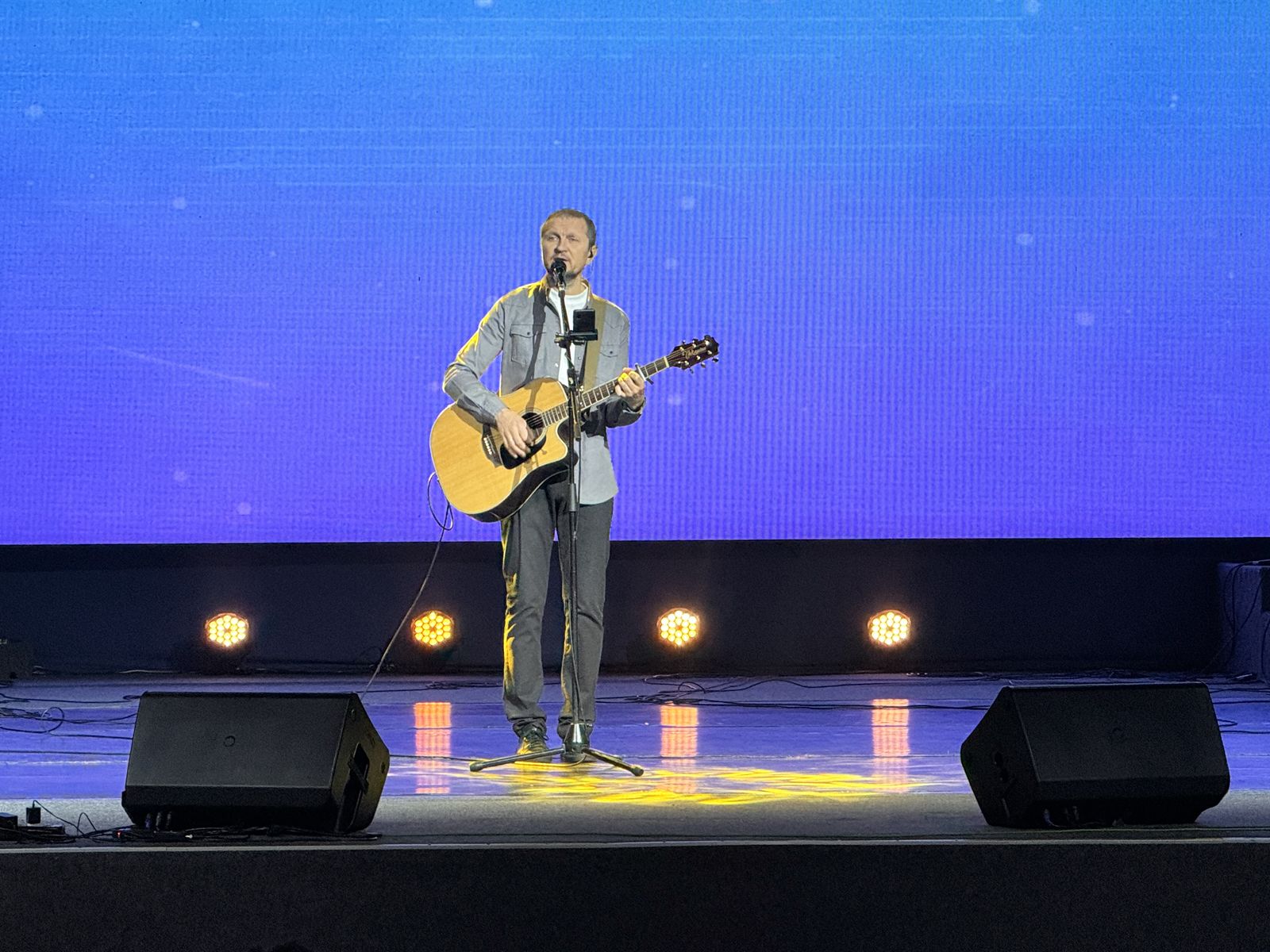 НЕДІЛЬНІ БОГОСЛУЖІННЯ 02.11.25