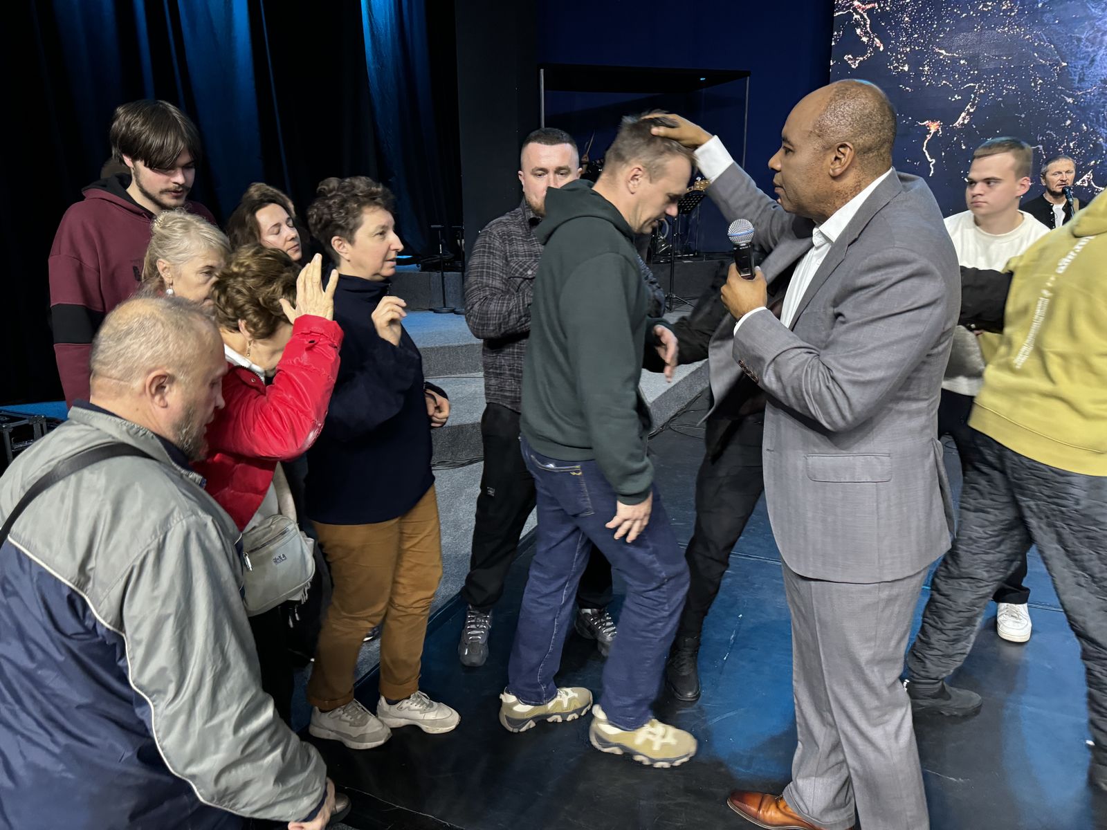 НЕДІЛЬНІ БОГОСЛУЖІННЯ 09.11.25