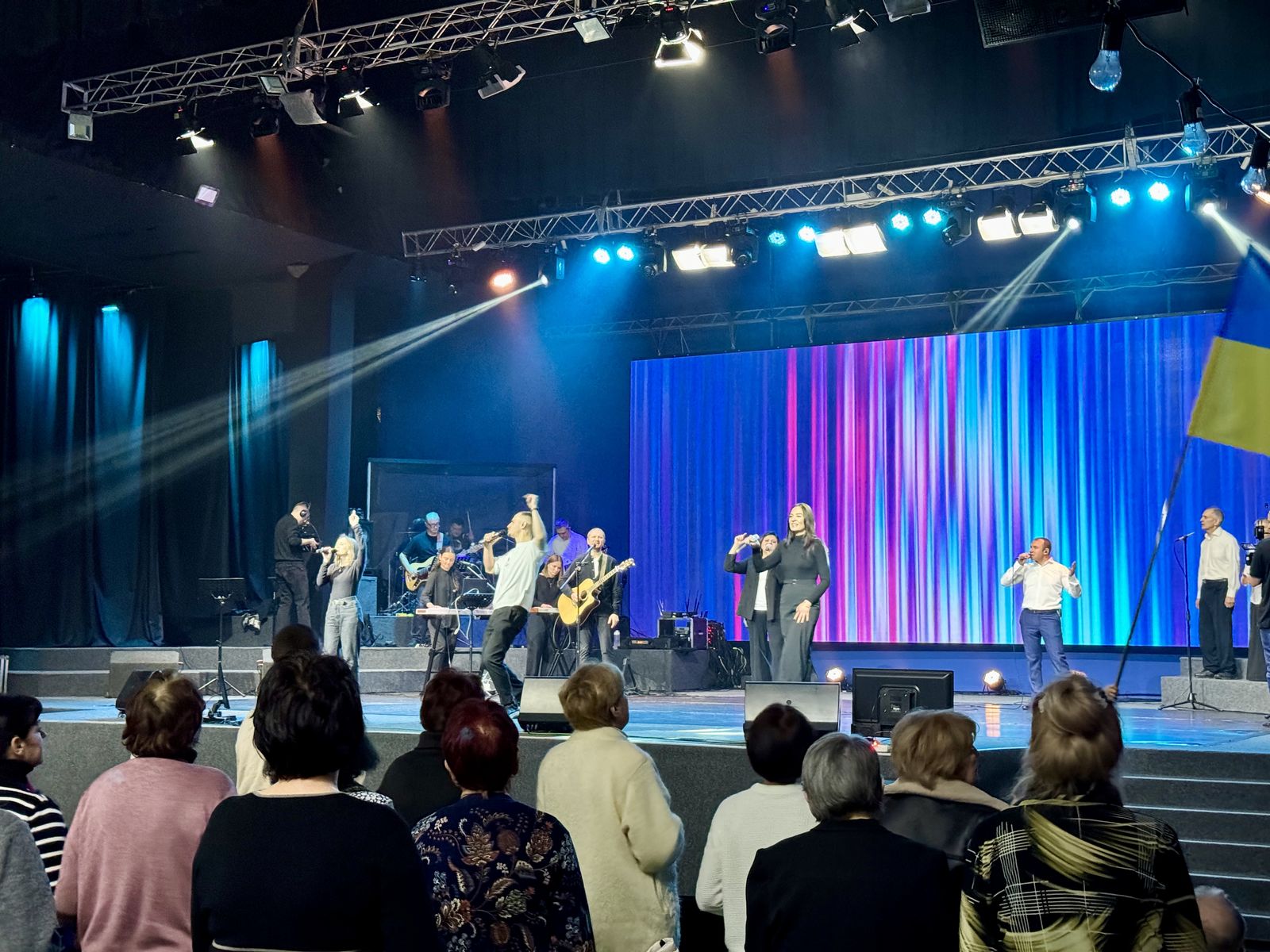 НЕДІЛЬНІ БОГОСЛУЖІННЯ 09.11.25