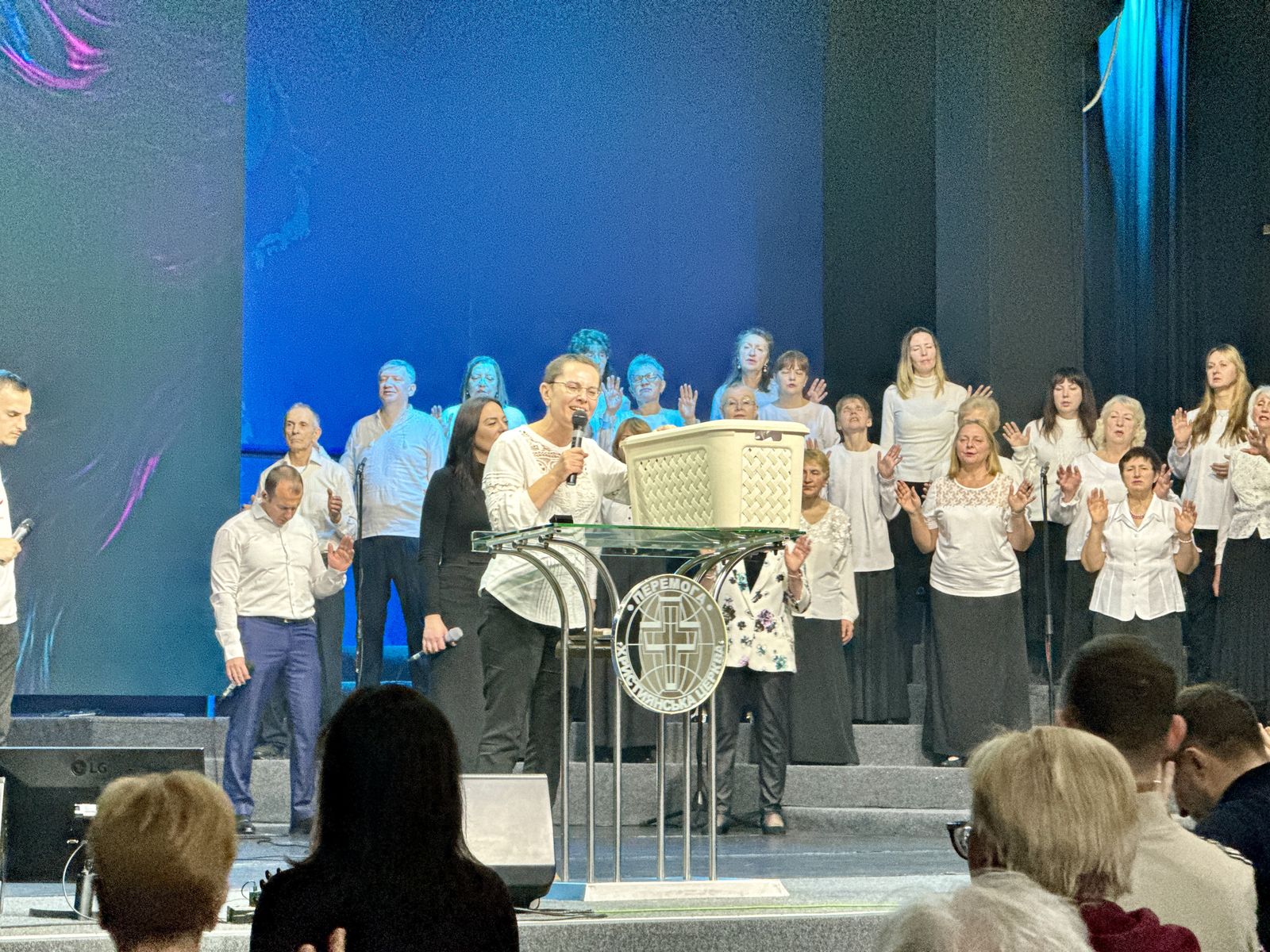 НЕДІЛЬНІ БОГОСЛУЖІННЯ 09.11.25