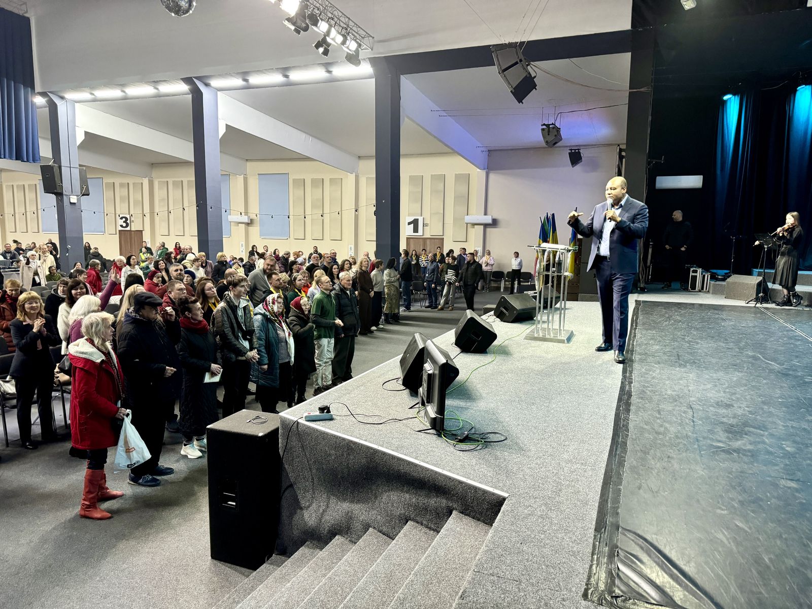 НЕДІЛЬНІ БОГОСЛУЖІННЯ 16.11.25