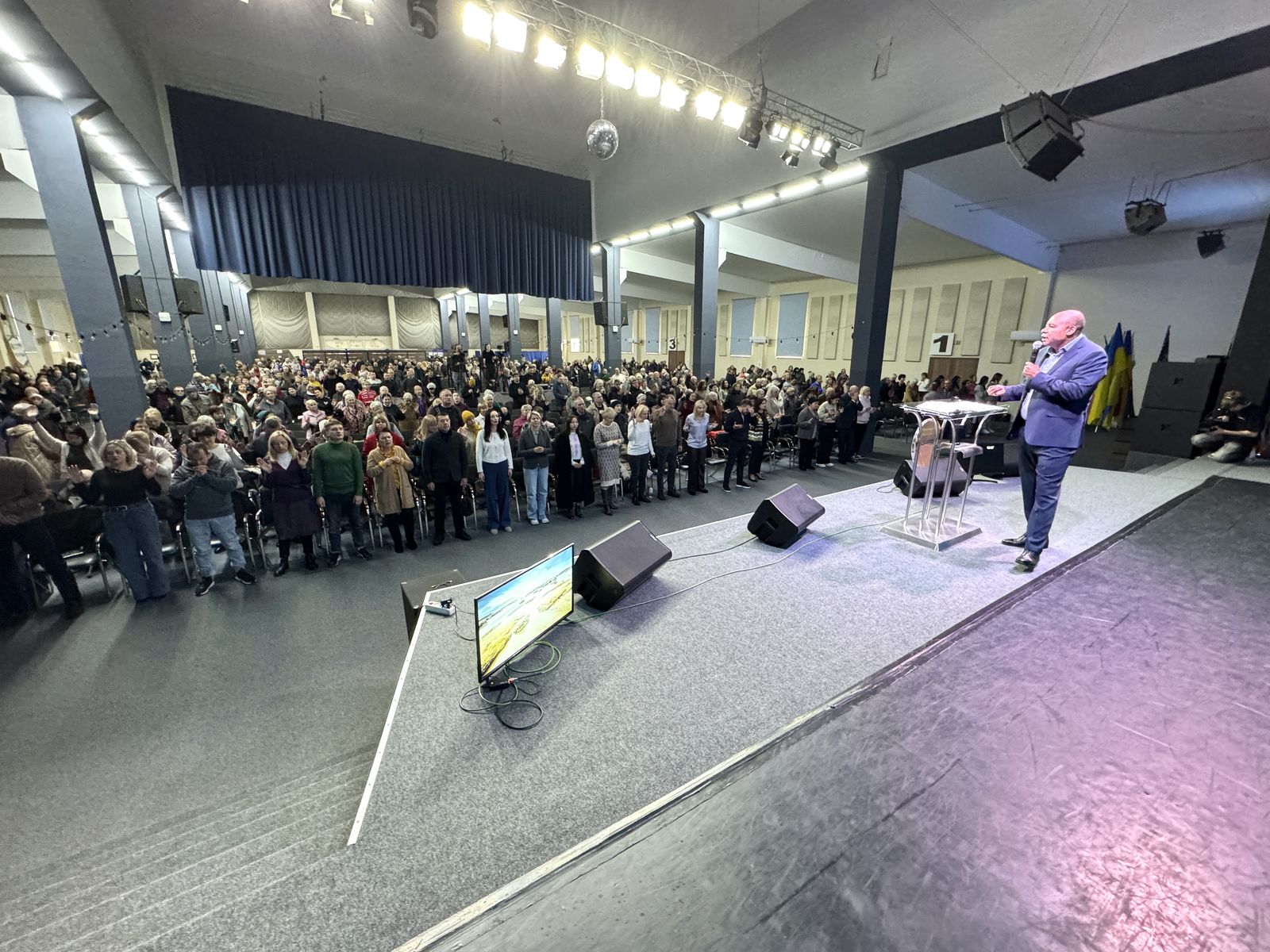 НЕДІЛЬНІ БОГОСЛУЖІННЯ 16.11.25