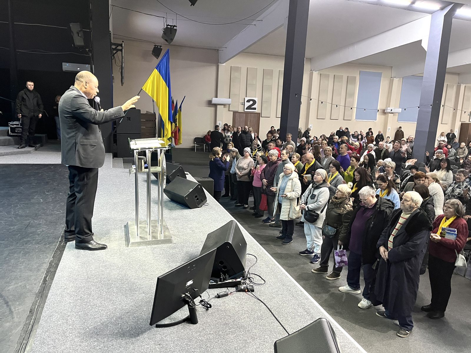 НЕДІЛЬНІ БОГОСЛУЖІННЯ 30.11.2025