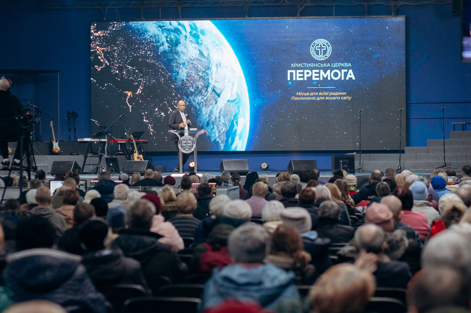 НЕДІЛЬНІ БОГОСЛУЖІННЯ 30.11.2025