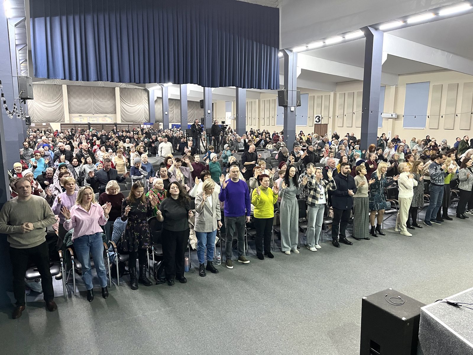 НЕДІЛЬНІ БОГОСЛУЖІННЯ 30.11.2025