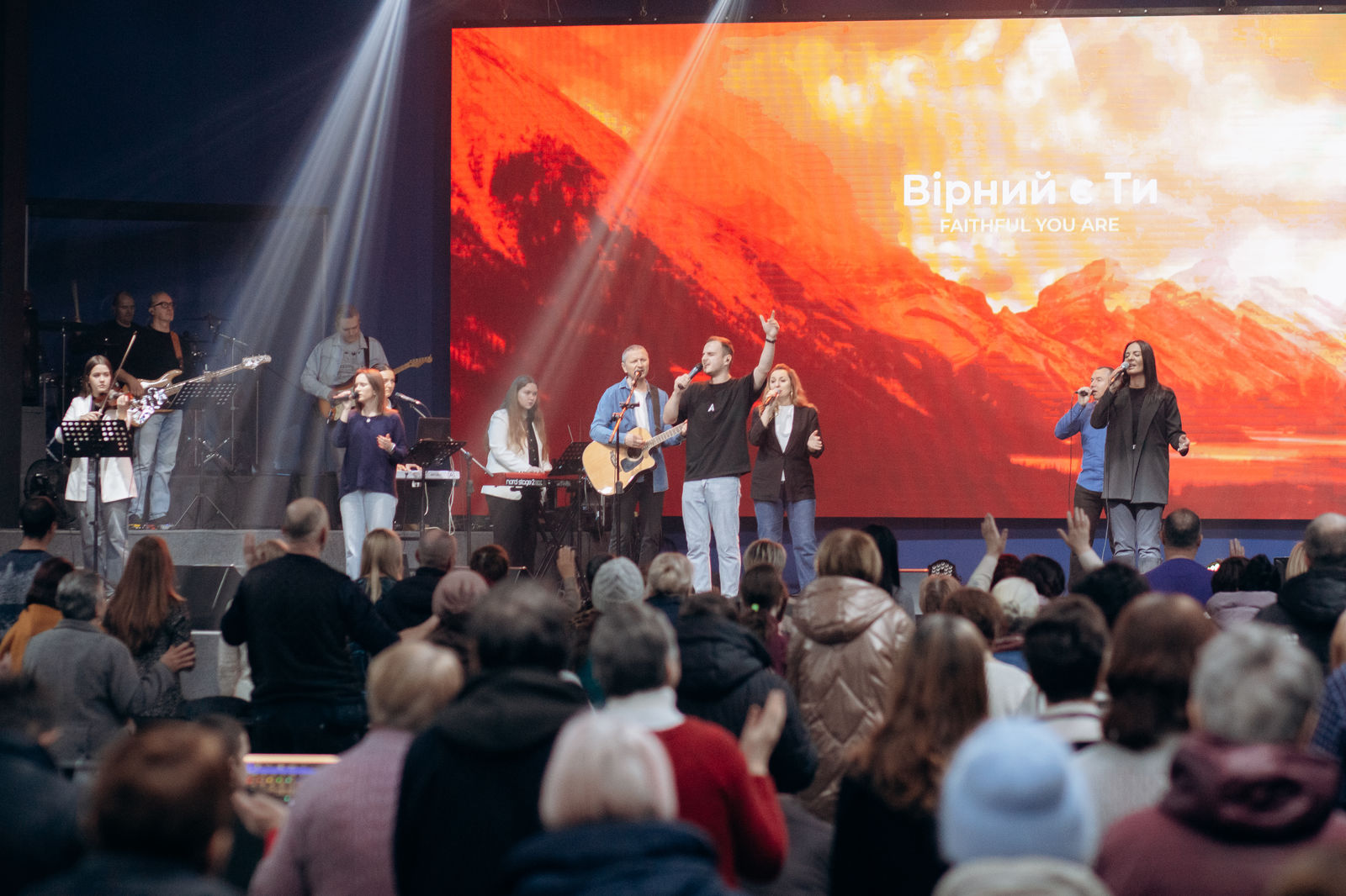 НЕДІЛЬНІ БОГОСЛУЖІННЯ 30.11.2025