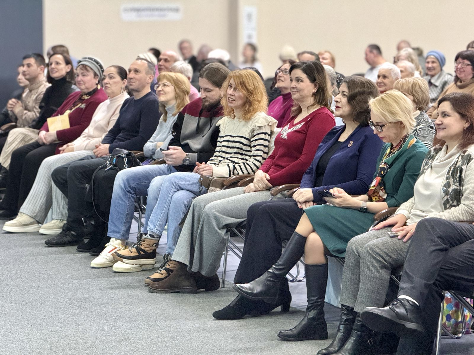 ВОСКРЕСНЫЕ БОГОСЛУЖЕНИЯ 04.01.2026