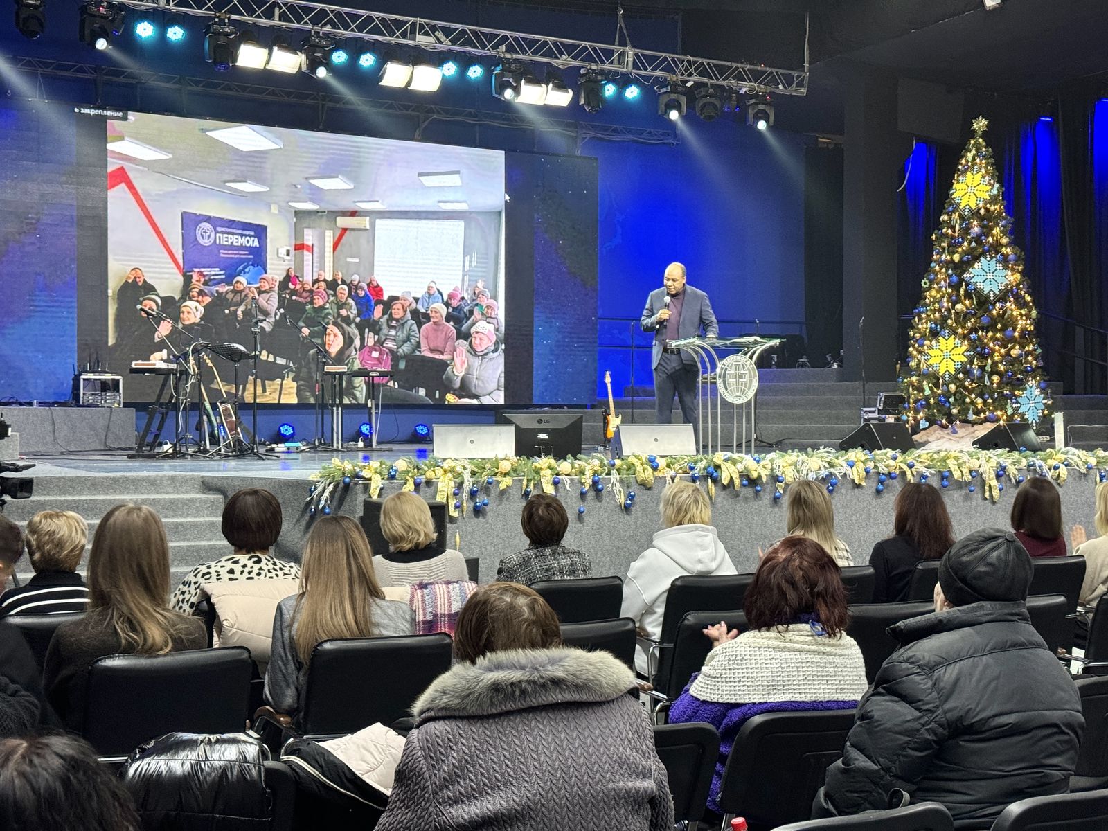 НЕДІЛЬНІ БОГОСЛУЖІННЯ 11.01.2026