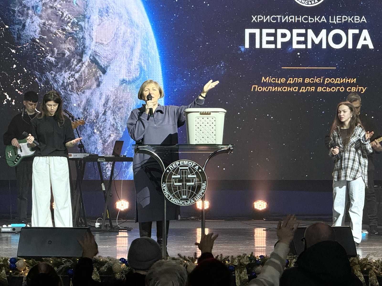 НЕДІЛЬНІ БОГОСЛУЖІННЯ 11.01.2026