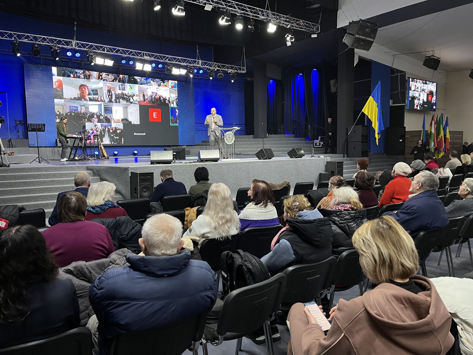 ВОСКРЕСНЫЕ БОГОСЛУЖЕНИЯ 08.02.2026