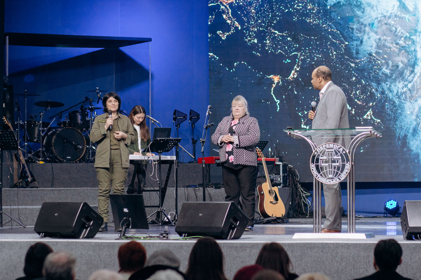 ВОСКРЕСНЫЕ БОГОСЛУЖЕНИЯ 08.02.2026