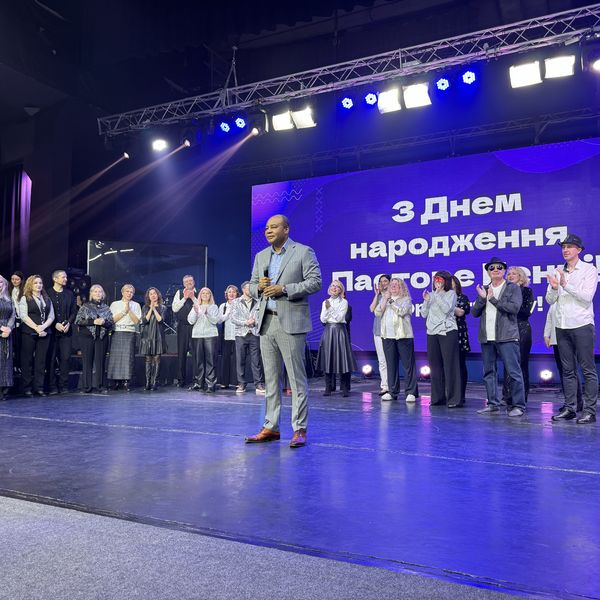 8 березня, в церкві "Перемога" відбулися два чудові святкові богослужіння